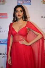 Sonam Kapoor at Hello Hall of Fame Awards 2016 on 11th April 2016